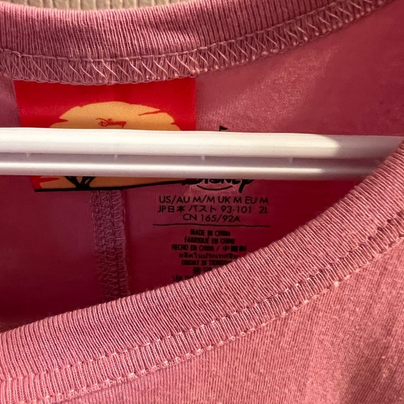 Disney Lion King tank top, size medium (fits small), new without tags - Picture 3 of 3